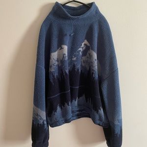 Sherpa sweatshirt